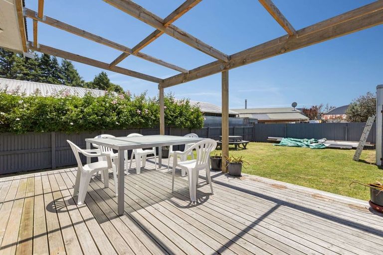 Photo of property in 27 Totara Street, Edgecumbe, 3120