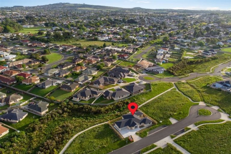 Photo of property in 9 Waitahu Rise, Pukekohe, 2120