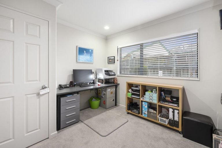 Photo of property in 35 Elmbridge Place, Owhata, Rotorua, 3010