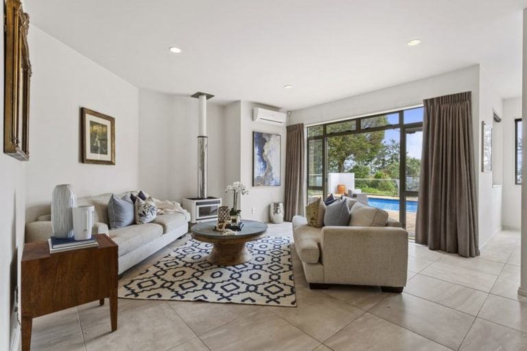 Photo of property in 24 Rame Road, Greenhithe, Auckland, 0632