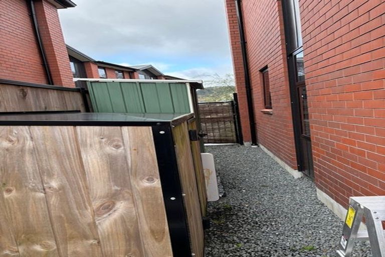 Photo of property in 9/1 Milne Crescent, Taita, Lower Hutt, 5011