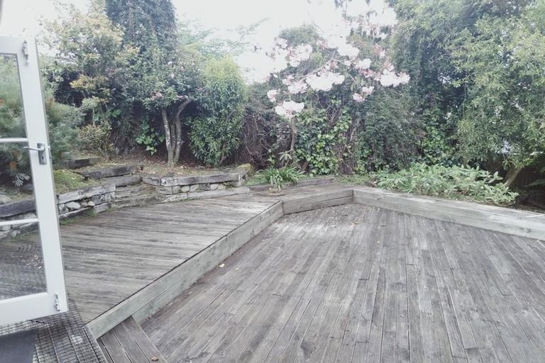 Photo of property in 8a Wharepaina Crescent, Springfield, Rotorua, 3015