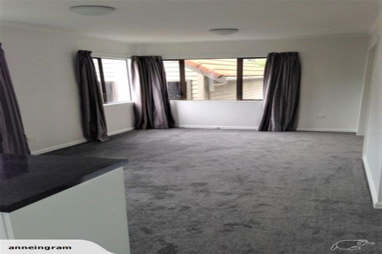 Photo of property in 112 Weka Street, Miramar, Wellington, 6022