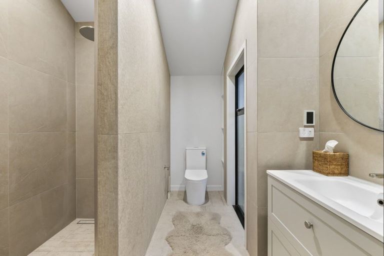 Photo of property in 5a Allison Avenue, Mount Maunganui, 3116