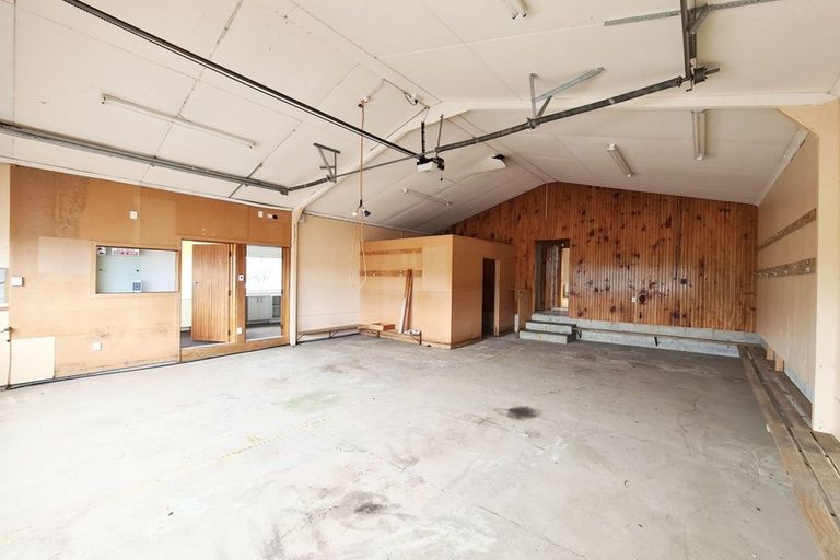 Photo of property in 49 Foster Road, Thornbury, Riverton, 9883