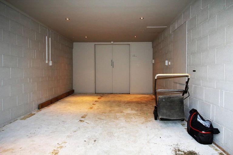 Photo of property in 1/11 Troon Place, Papatoetoe, Auckland, 2025