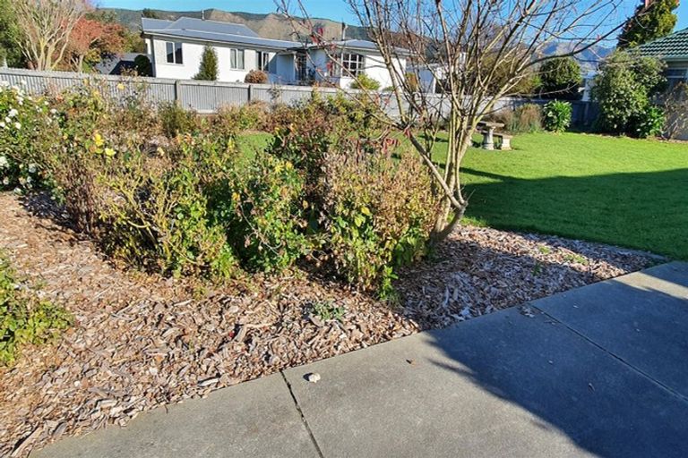 Photo of property in 58 Rhodes Street, Waimate, 7924