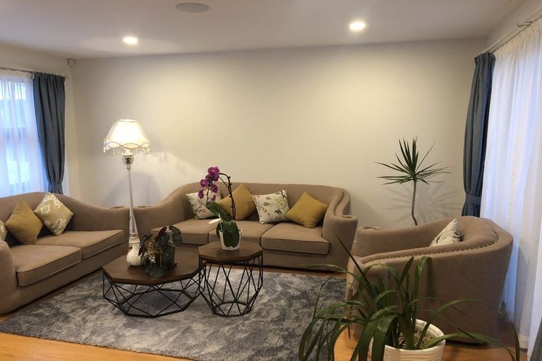 Photo of property in 41 Toanui Road, Hobsonville, Auckland, 0616