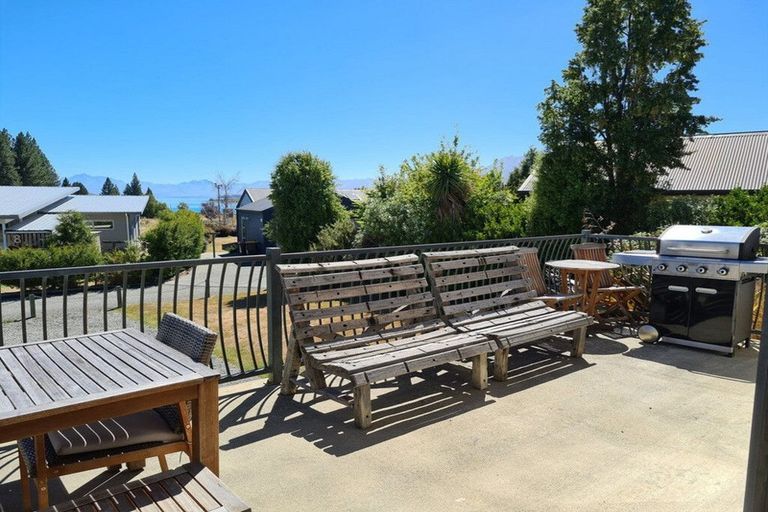 Photo of property in 25 Hamilton Drive, Lake Tekapo, 7999