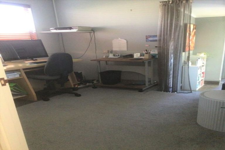 Photo of property in 12 Emery Place, Papamoa Beach, Papamoa, 3118