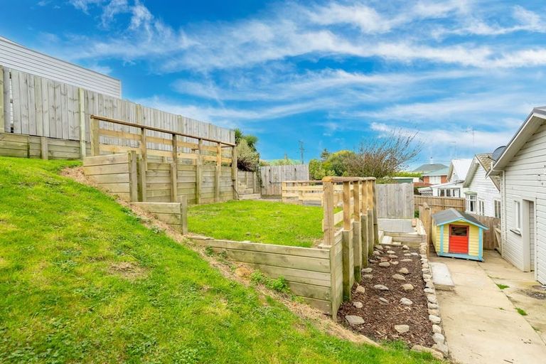 Photo of property in 32 Bernard Street, Kenmure, Dunedin, 9011