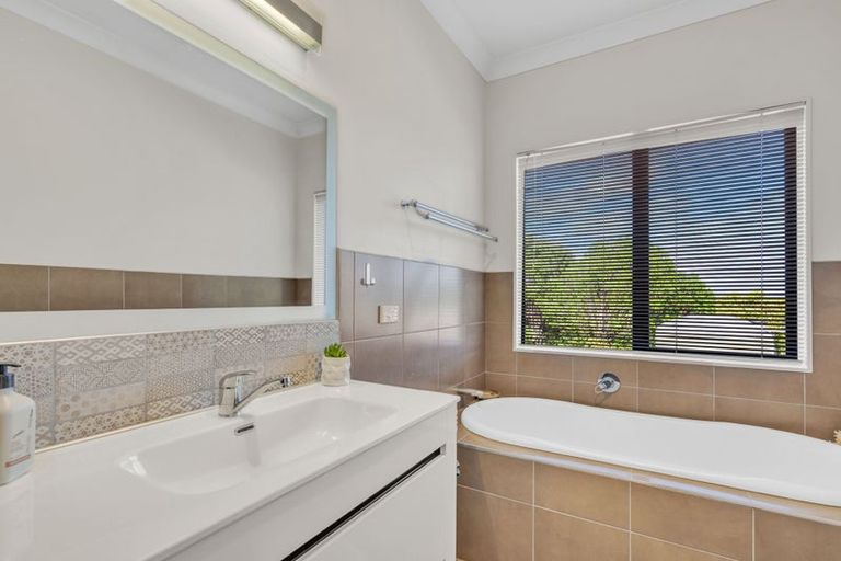 Photo of property in 32e Garbolino Road, Mangawhai, Wellsford, 0975