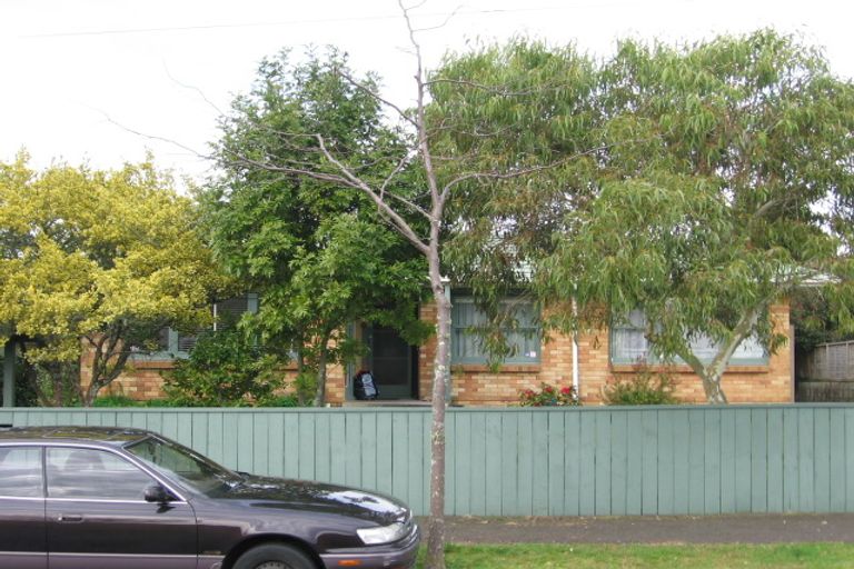 Photo of property in 16 Mears Road, St Andrews, Hamilton, 3200