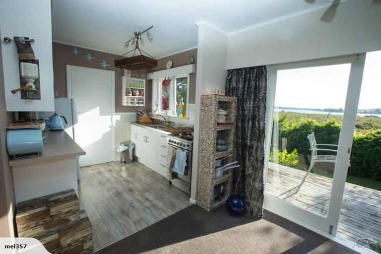 Photo of property in 1/16 Roseburn Place, Pakuranga, Auckland, 2010