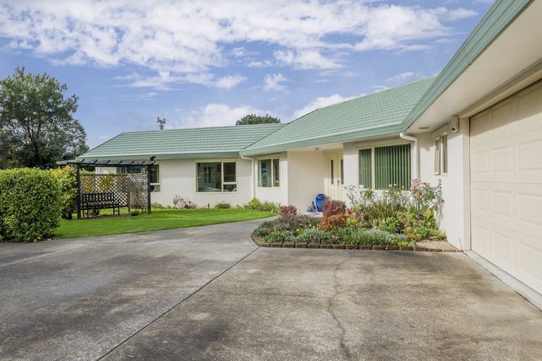 Photo of property in 6 Riveredge Terrace, Ohau, Levin, 5570