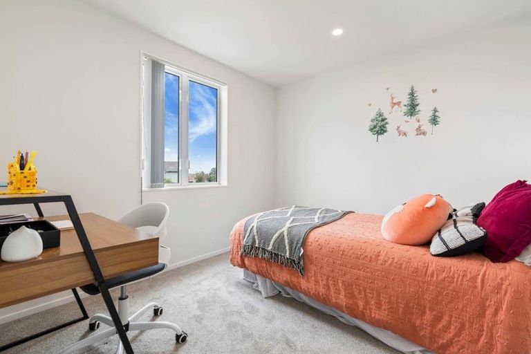 Photo of property in 4 Warbler Crescent, Papakura, 2110