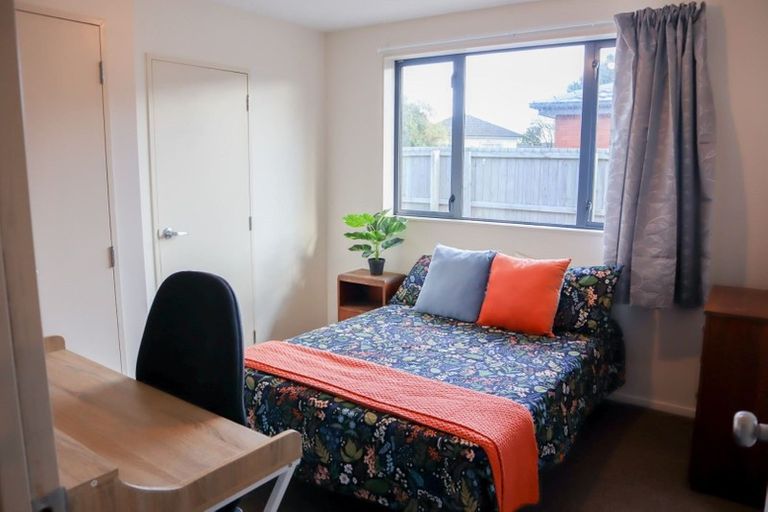 Photo of property in 158 Peverel Street, Riccarton, Christchurch, 8041