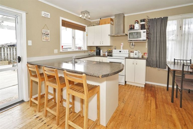 Photo of property in 43 Sheridan Street, Silverdale, Hamilton, 3216