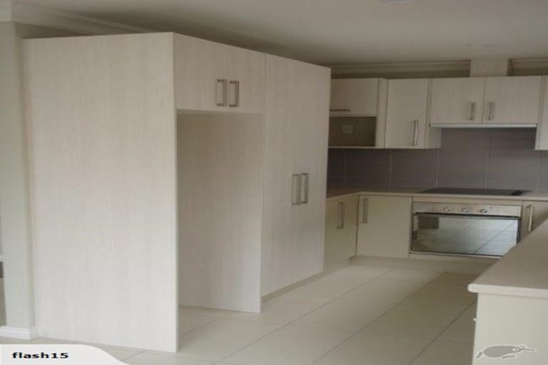 Photo of property in 17b Forest Hill Road, Henderson, Auckland, 0612