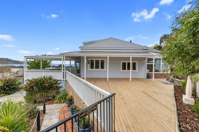 Photo of property in 22 Beach Road, Onerahi, Whangarei, 0110