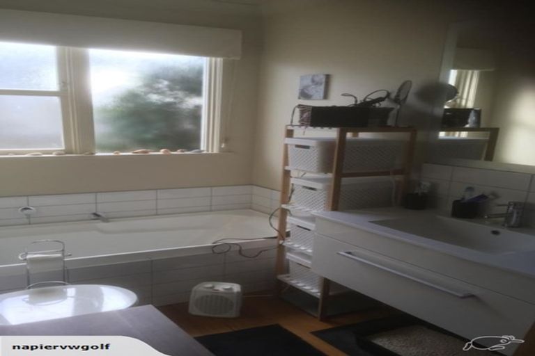 Photo of property in 14 Toru Road, Paraparaumu Beach, Paraparaumu, 5032