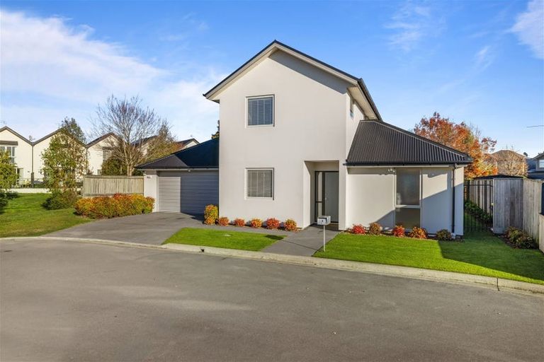 Photo of property in 6 The Gate, Yaldhurst, Christchurch, 8042