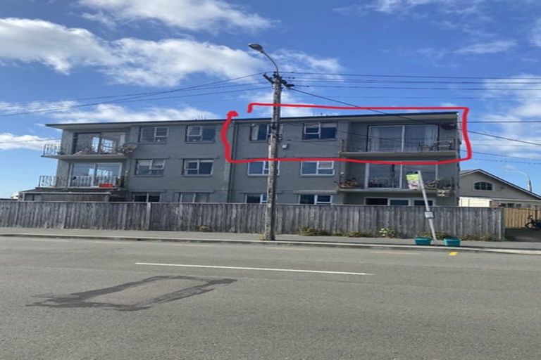 Photo of property in 5/102 Lyall Parade, Lyall Bay, Wellington, 6022