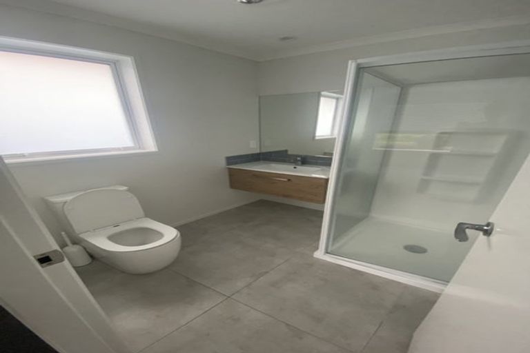 Photo of property in 10 Pioneer Crescent, Omokoroa, 3114