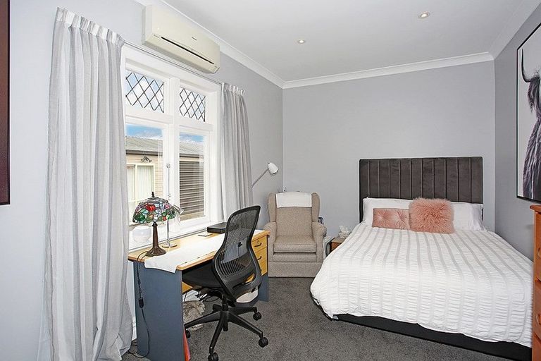 Photo of property in 74 Ponga Road, Opaheke, Papakura, 2584