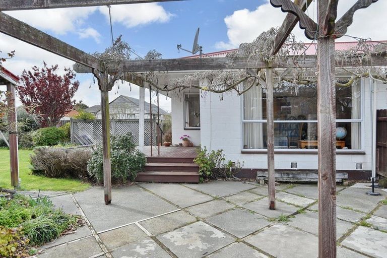 Photo of property in 32 Monowai Crescent, North New Brighton, Christchurch, 8083