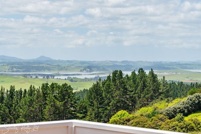 Photo of property in 827 Tinopai Road, Tinopai, Matakohe, 0593