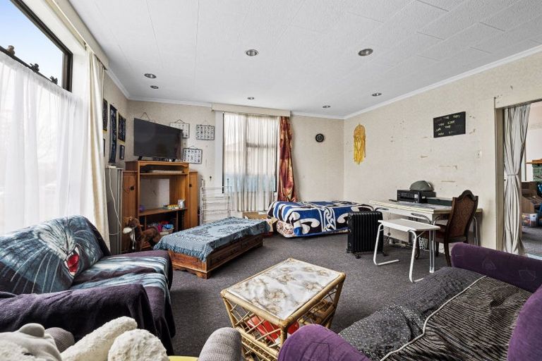 Photo of property in 9 Olivia Street, Stratford, 4332