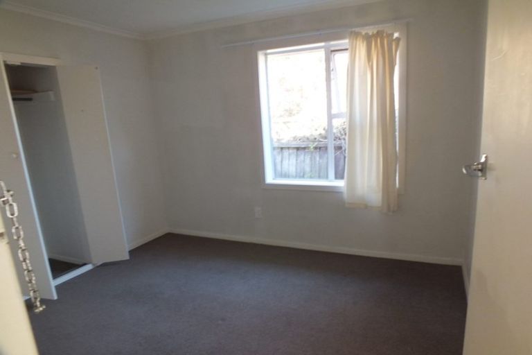 Photo of property in 19 Solway Avenue, Ilam, Christchurch, 8041