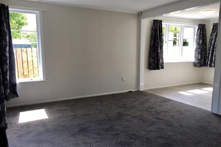 Photo of property in 98 Mahia Road, Manurewa, Auckland, 2102