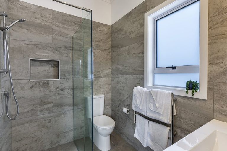 Photo of property in 2/334 White Road, Broadlands, 3081