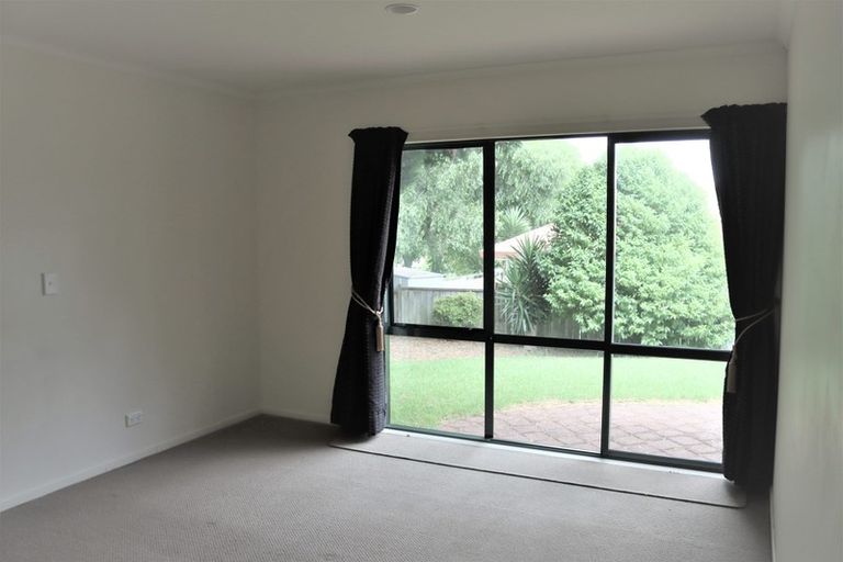 Photo of property in 4 Molyneux Place, Welcome Bay, Tauranga, 3112