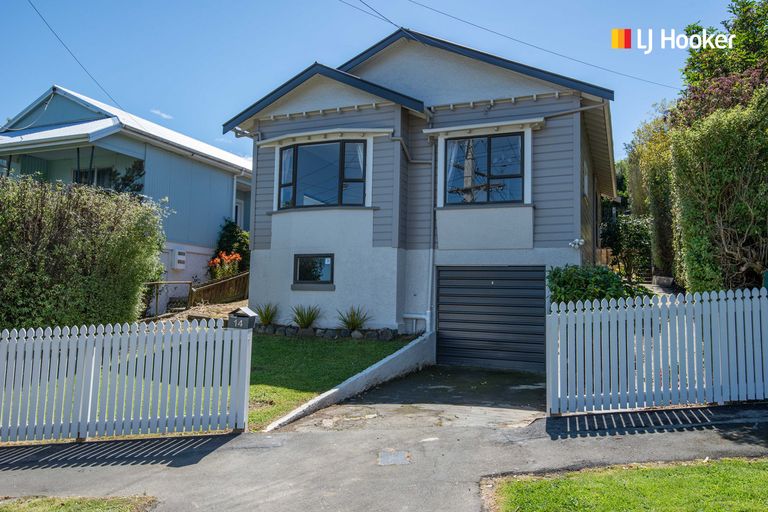 Photo of property in 14 Stone Street, Kenmure, Dunedin, 9011