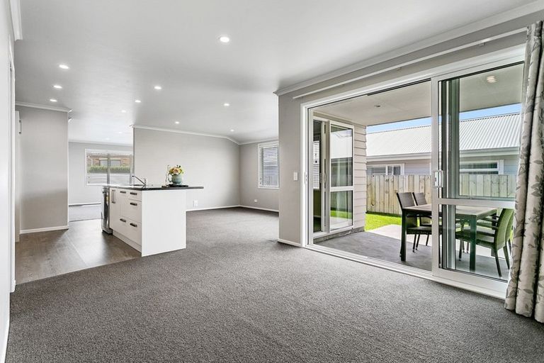 Photo of property in 304 Tauhara Ridge Drive, Richmond Heights, Taupo, 3330