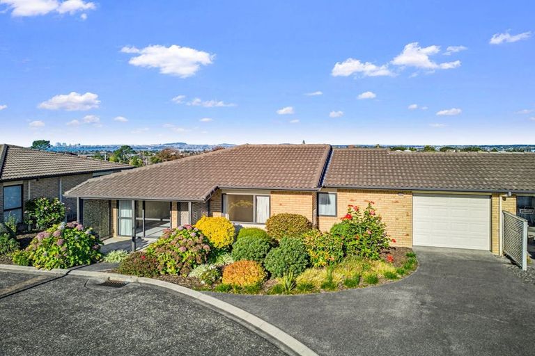 Photo of property in 28/197 Royal Road, Massey, Auckland, 0614