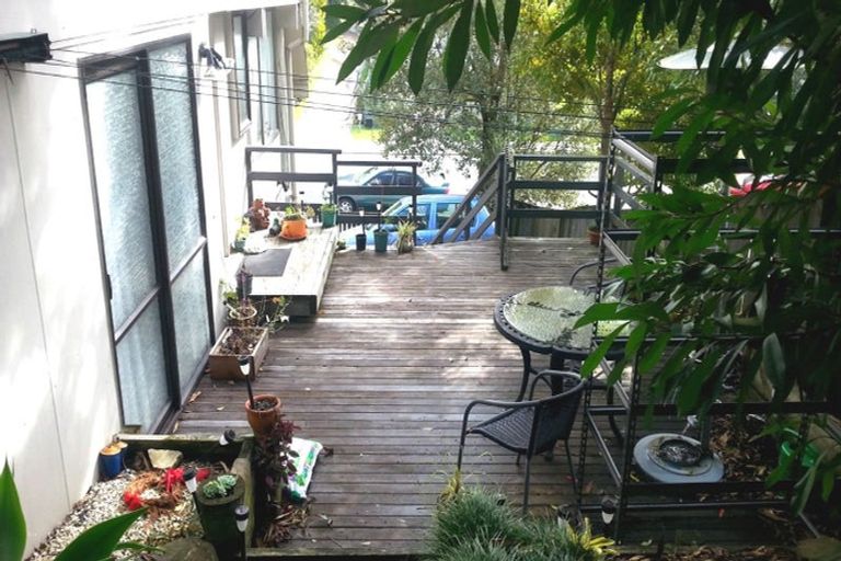 Photo of property in 81 Oaktree Avenue, Browns Bay, Auckland, 0630