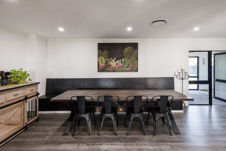 Photo of property in 982a Rongotea Road, Rongotea, Palmerston North, 4476