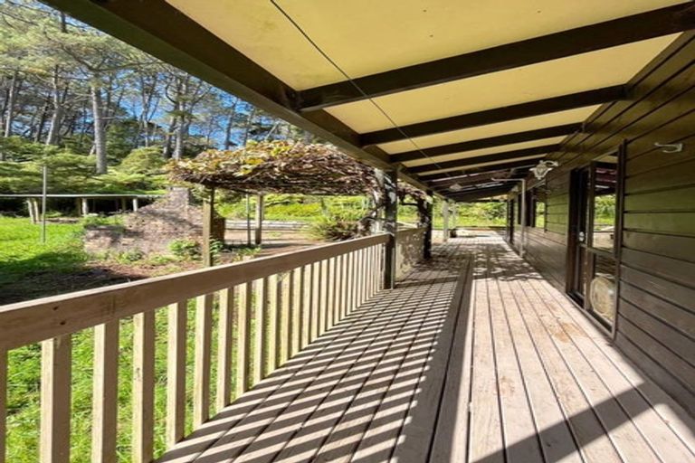 Photo of property in 17 Kay Road, Swanson, Auckland, 0614