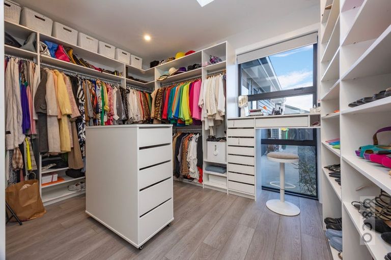 Photo of property in 21 Vogwill Road, Kumeu, 0810