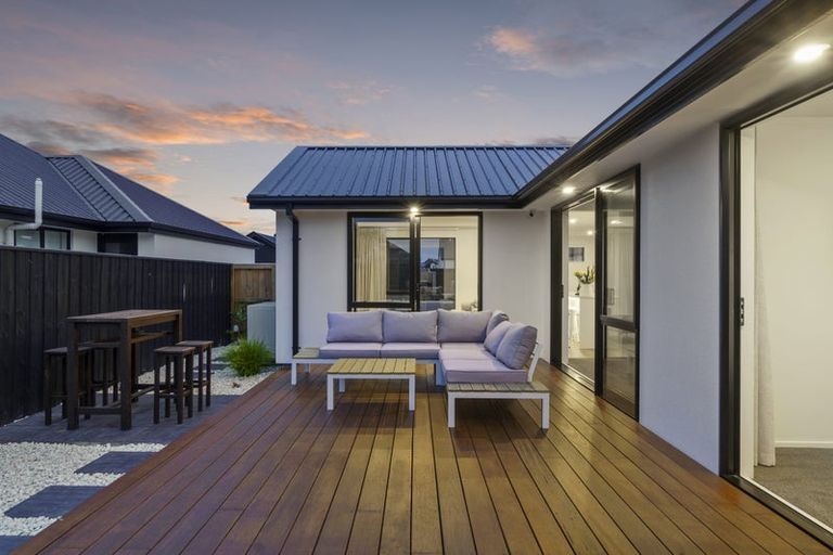 Photo of property in 12 Gingko Lane, Marshland, Christchurch, 8051