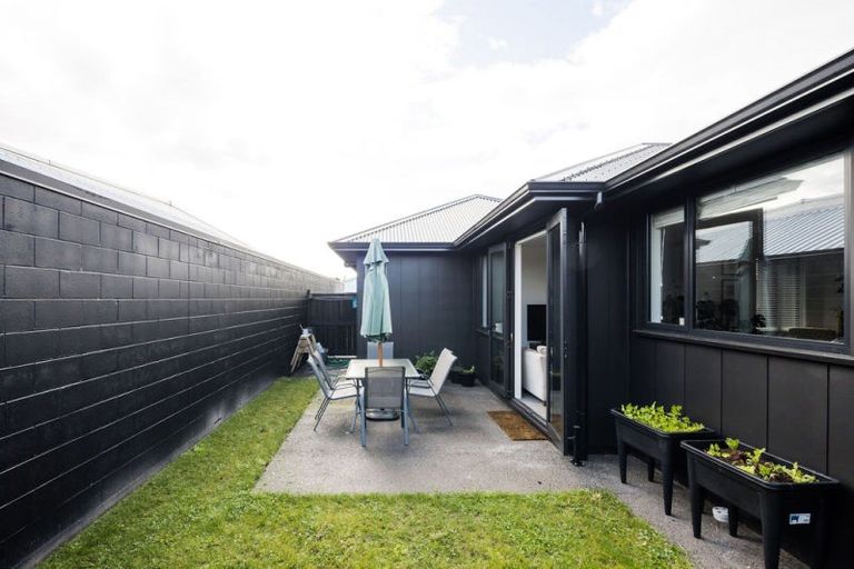 Photo of property in 2/4 Duncan Road, Saint Andrews, Hamilton, 3200