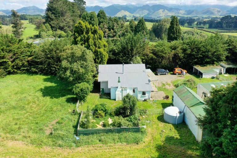 Photo of property in 139 Third Line, Norsewood, 4974