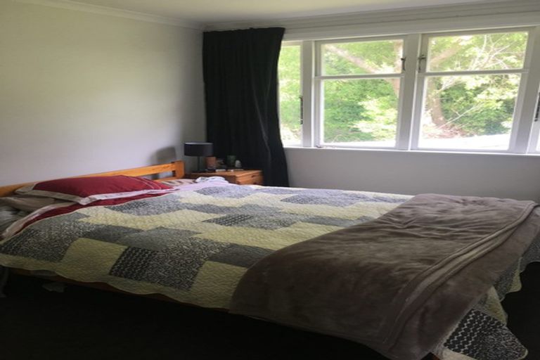 Photo of property in 23 Te Arataura Street, Takapuwahia, Porirua, 5022