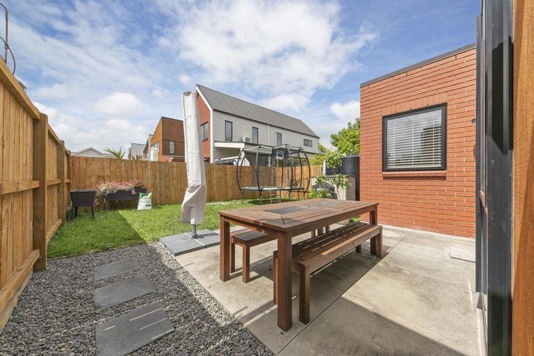 Photo of property in 14 Harakeke Road, Hobsonville, Auckland, 0616