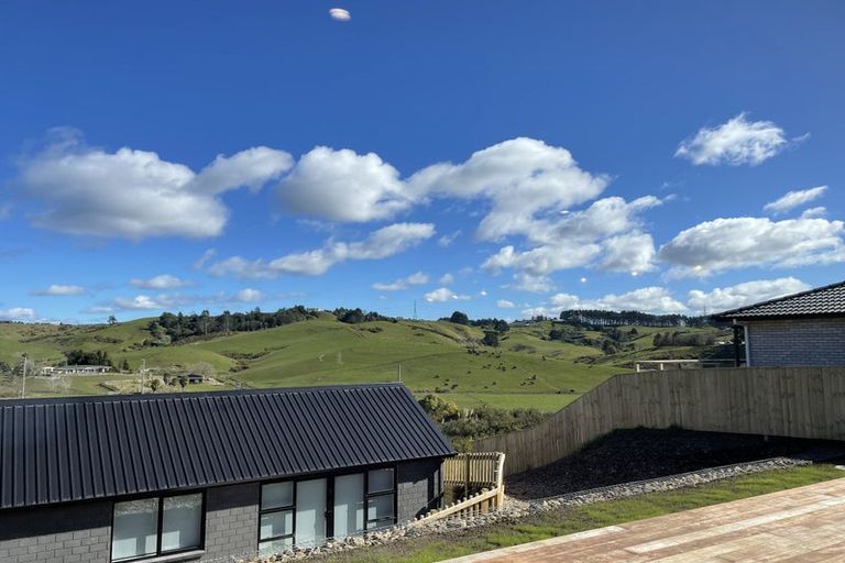 Photo of property in 2 Clark Rise, Pokeno, 2402