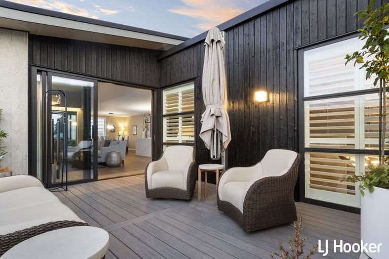 Photo of property in 18 Dillon Street, Waihi Beach, 3611